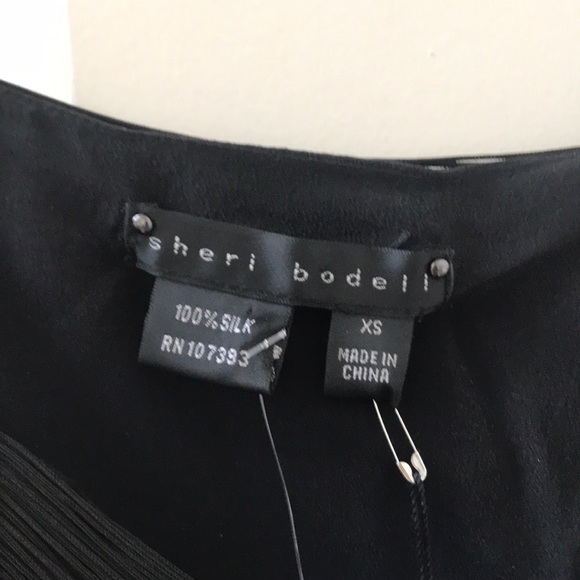 Sheri bodell silk and leather fringe top size xs - Picture 4 of 7